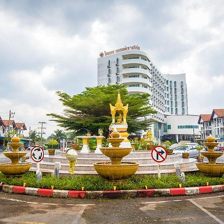 Grande Southern Hotel Thung Song Esterno foto
