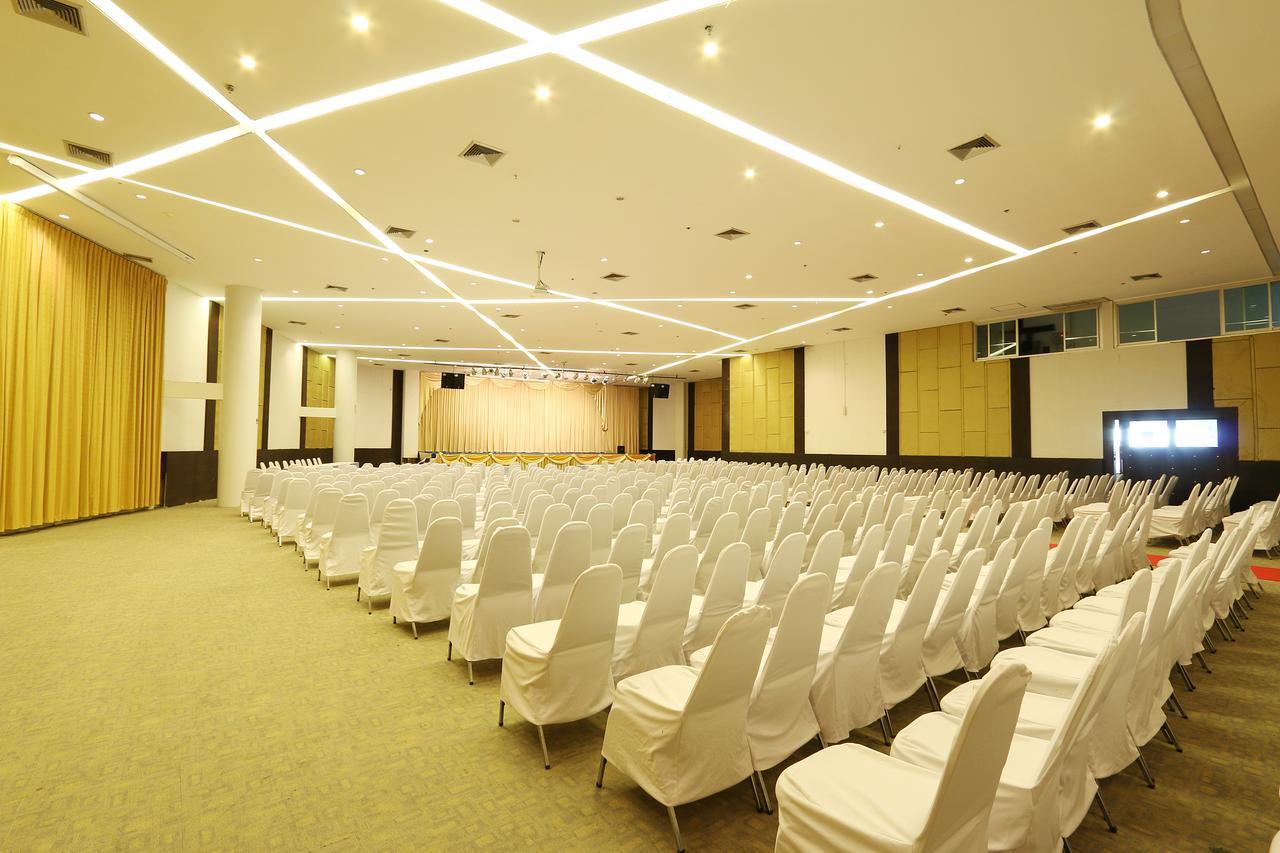 Grande Southern Hotel Thung Song Esterno foto