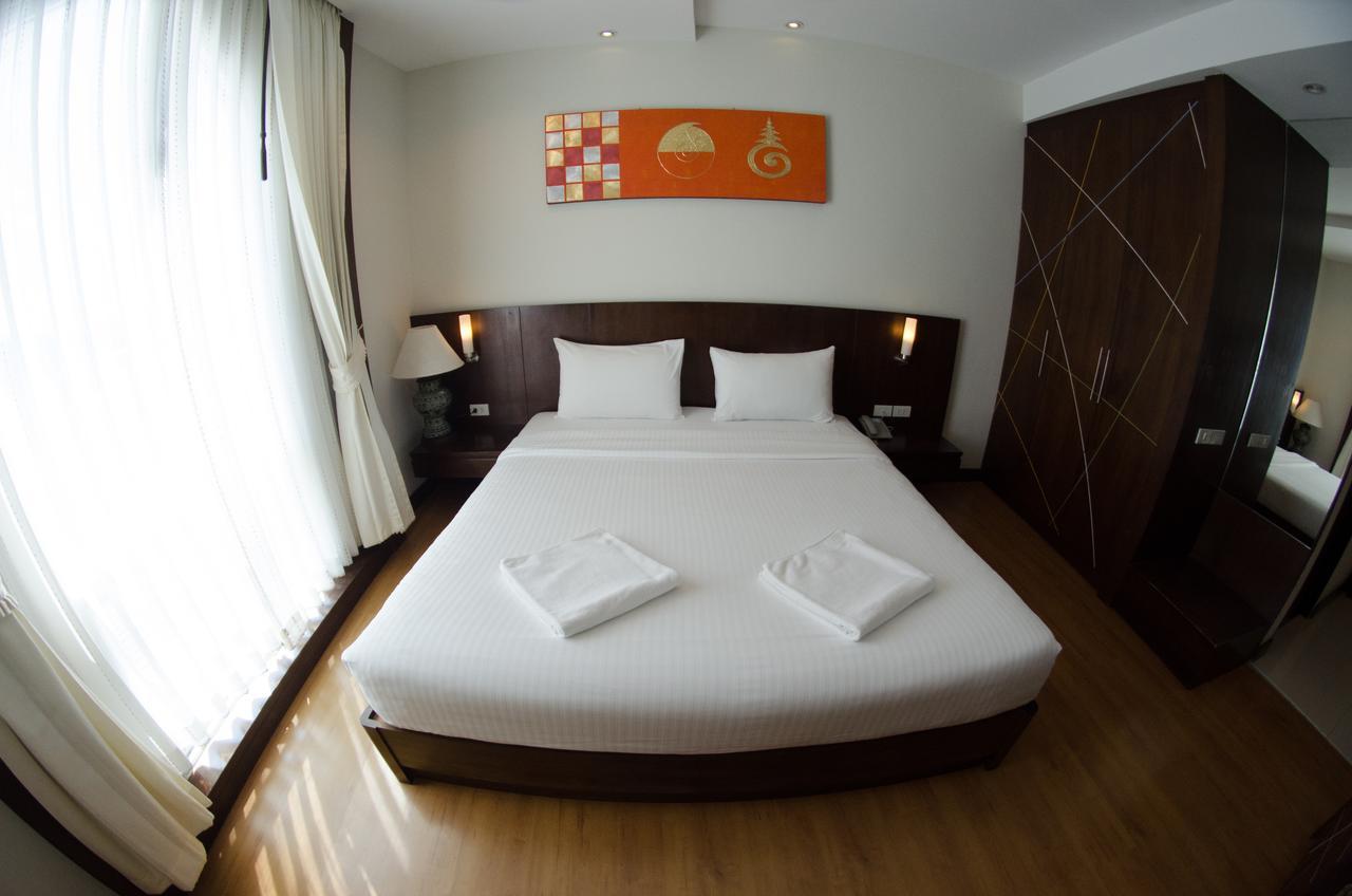Grande Southern Hotel Thung Song Esterno foto