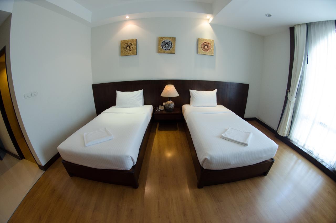 Grande Southern Hotel Thung Song Esterno foto