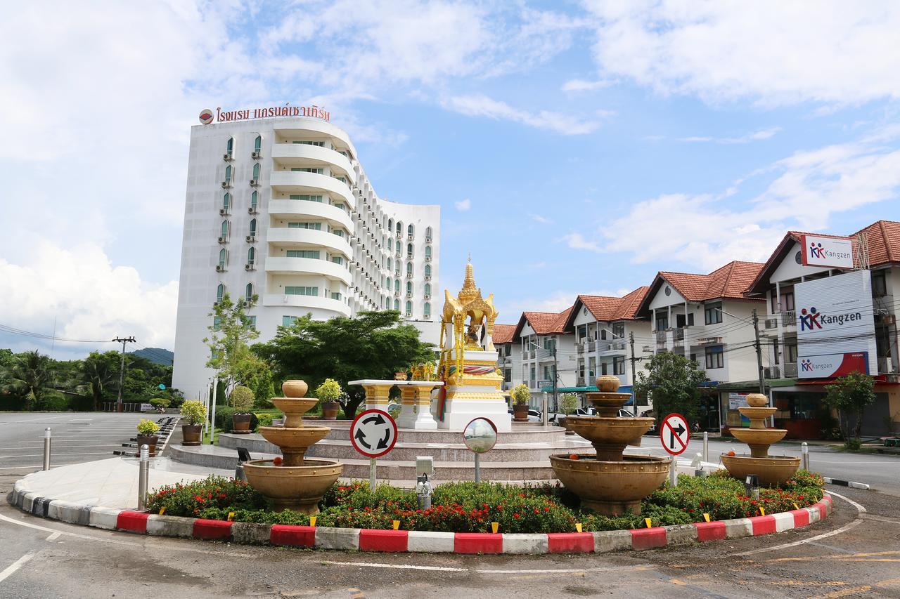 Grande Southern Hotel Thung Song Esterno foto