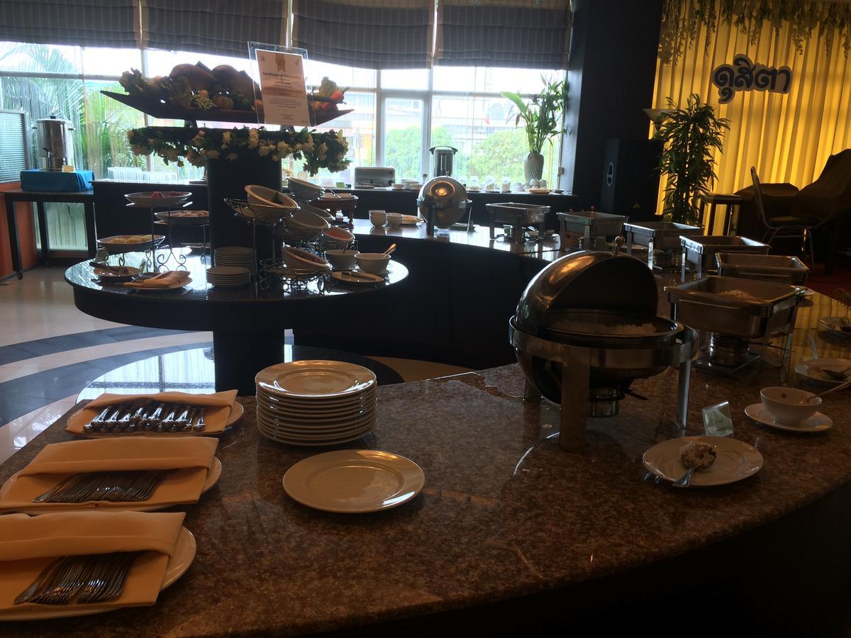 Grande Southern Hotel Thung Song Esterno foto